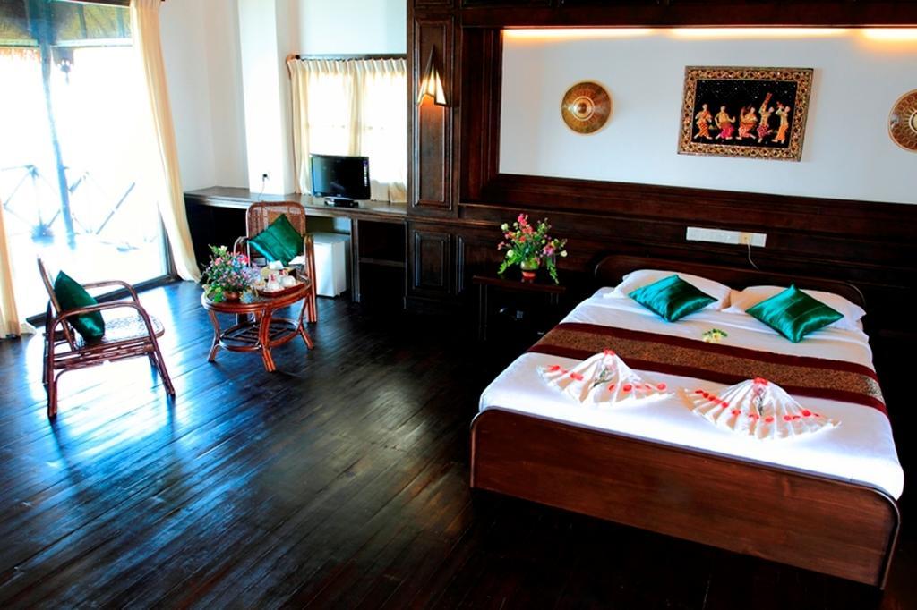 Sky Lake Inle Resort Inle Lake Exterior photo