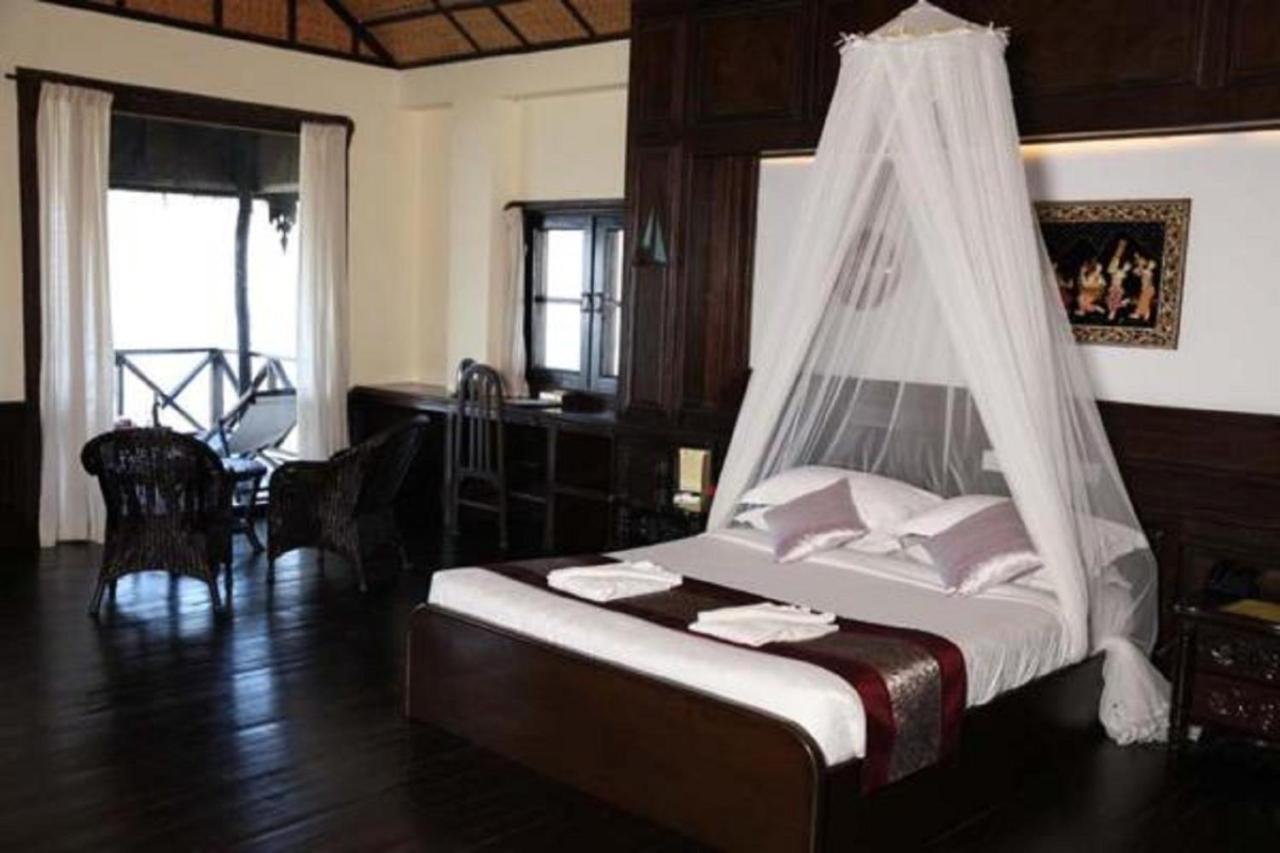 Sky Lake Inle Resort Inle Lake Exterior photo